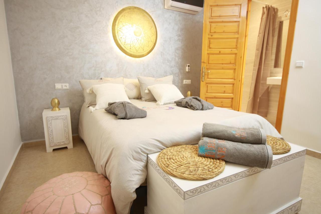 Quarto Duplo Deluxe com Chuveiro