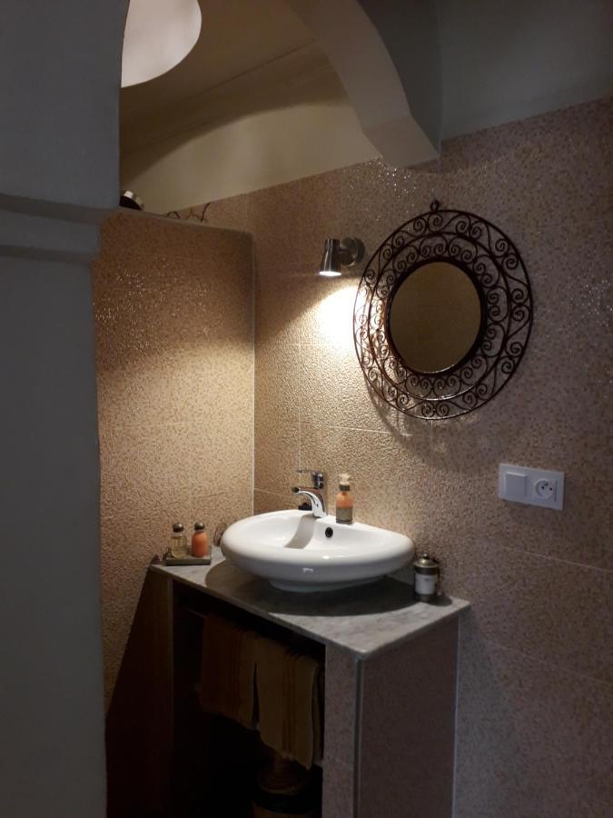 Double Room Private Bathroom