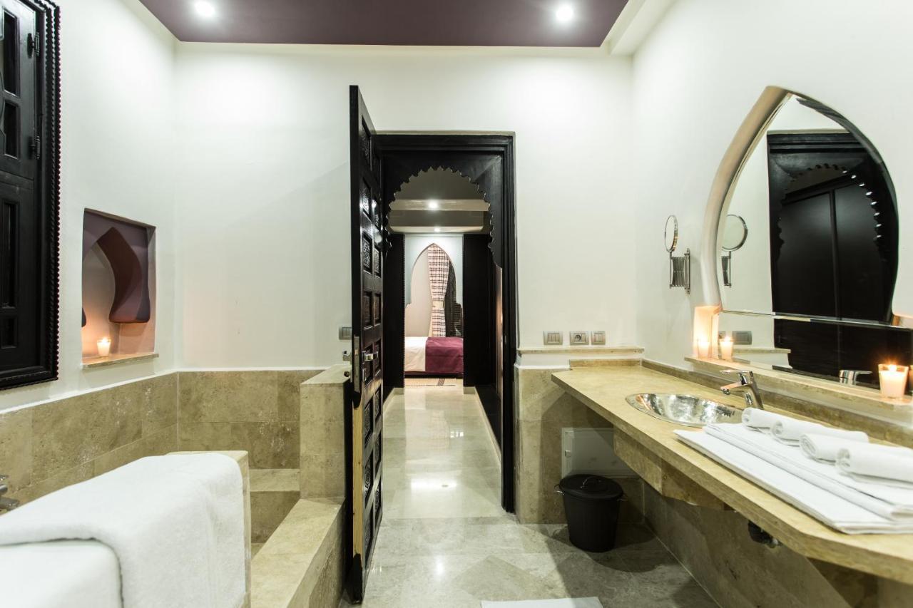 Quarto Duplo com Vista Piscina