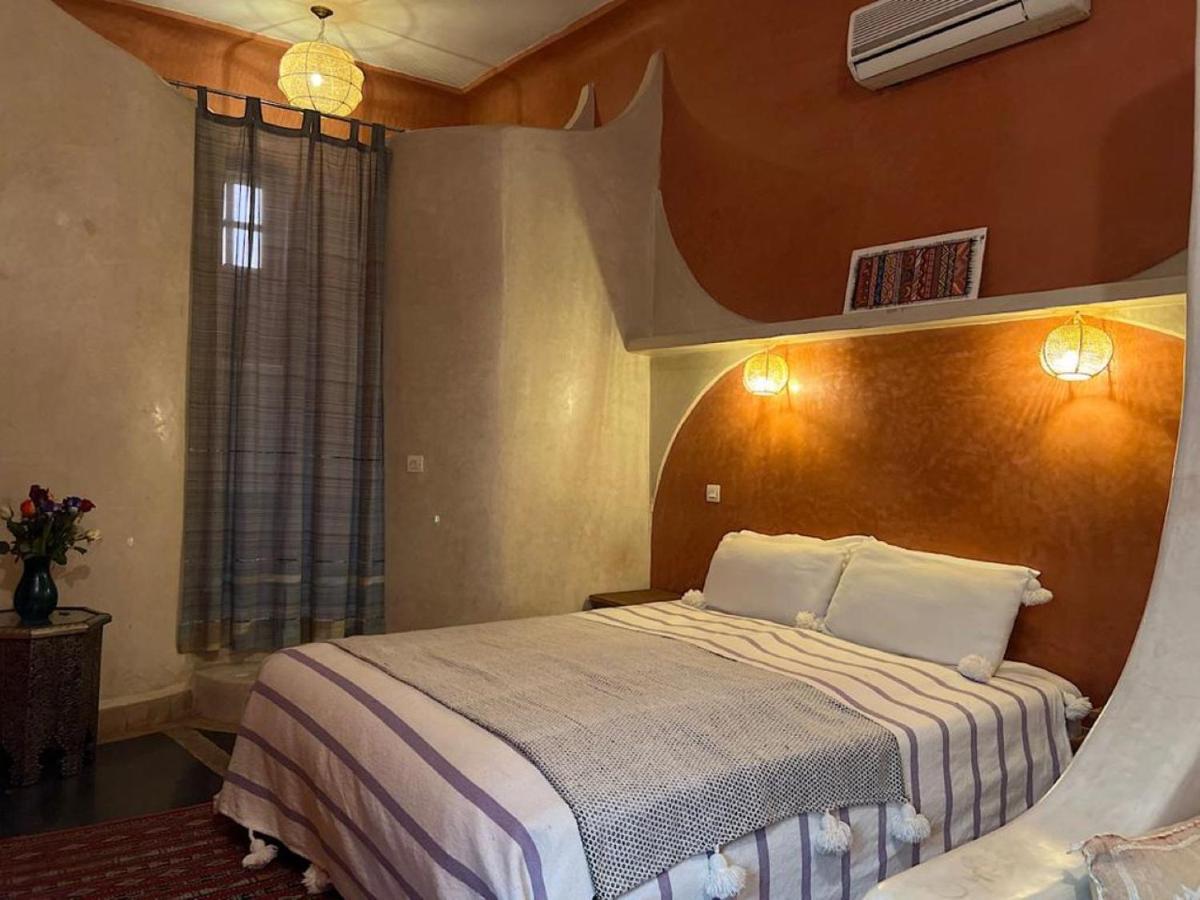 Quarto Duplo com Casa de Banho Privativa