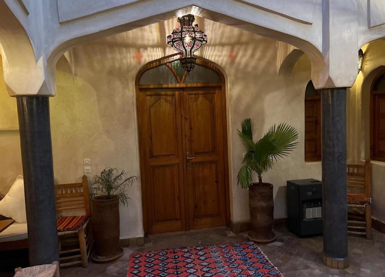 Quarto Duplo com Casa de Banho Privativa