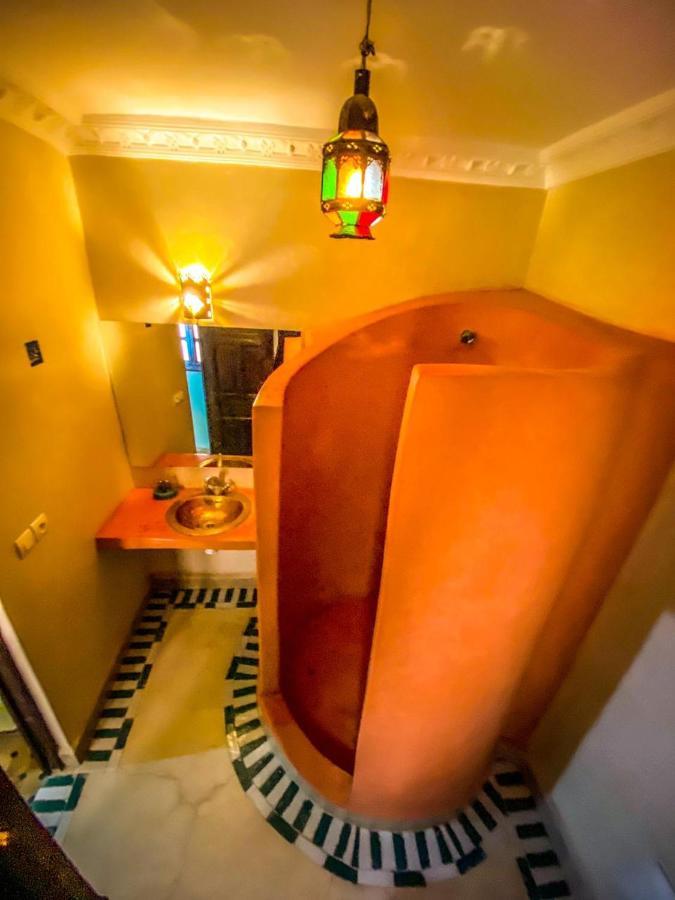 Quarto Duplo com Casa de Banho Partilhada
