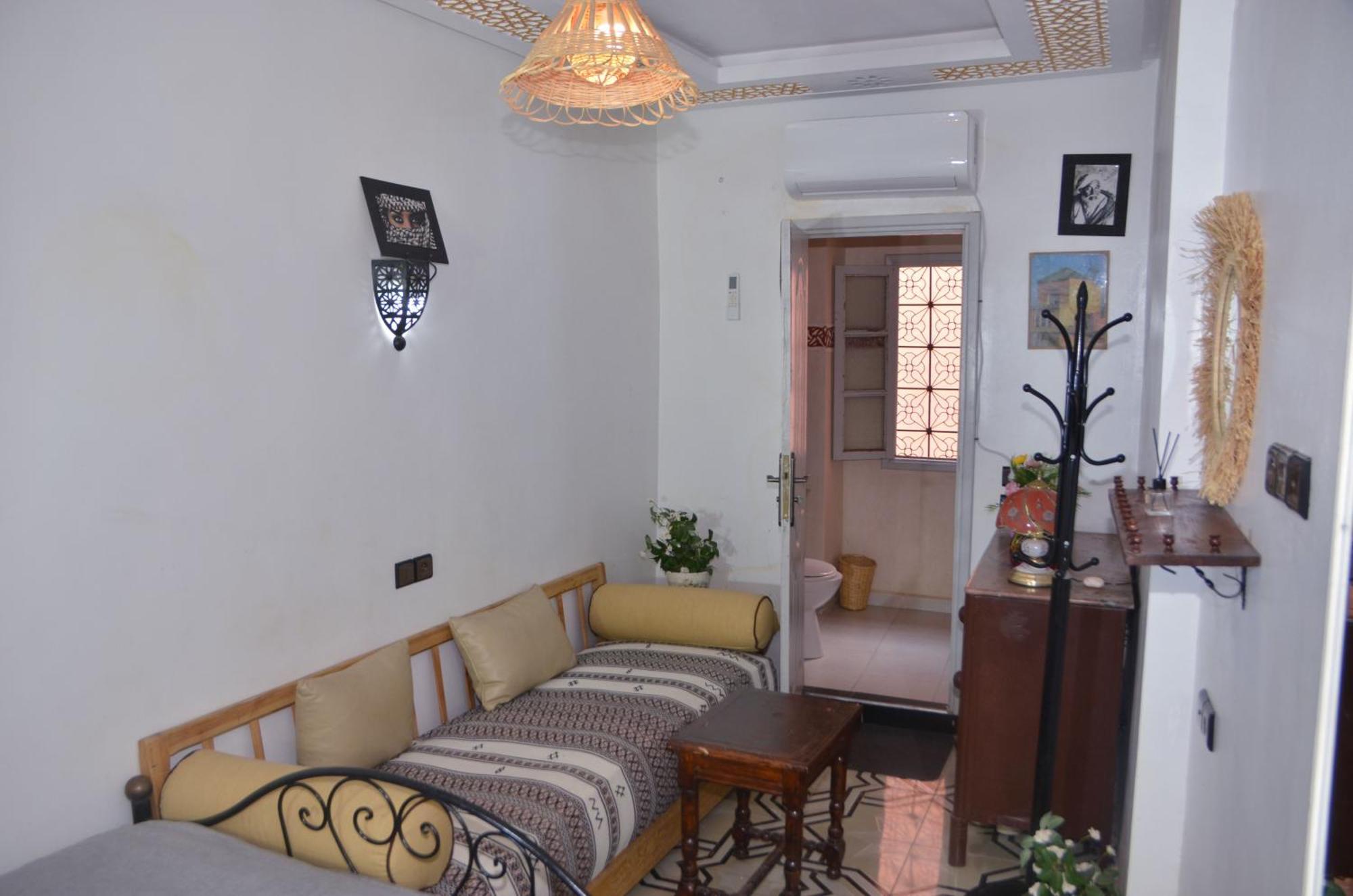 Double Room Private Bathroom