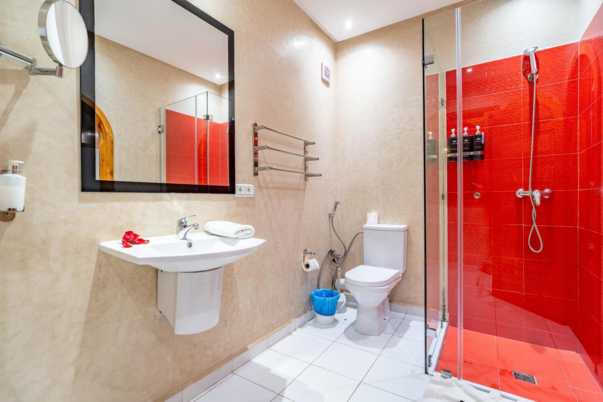 Quadruple Room Private Bathroom