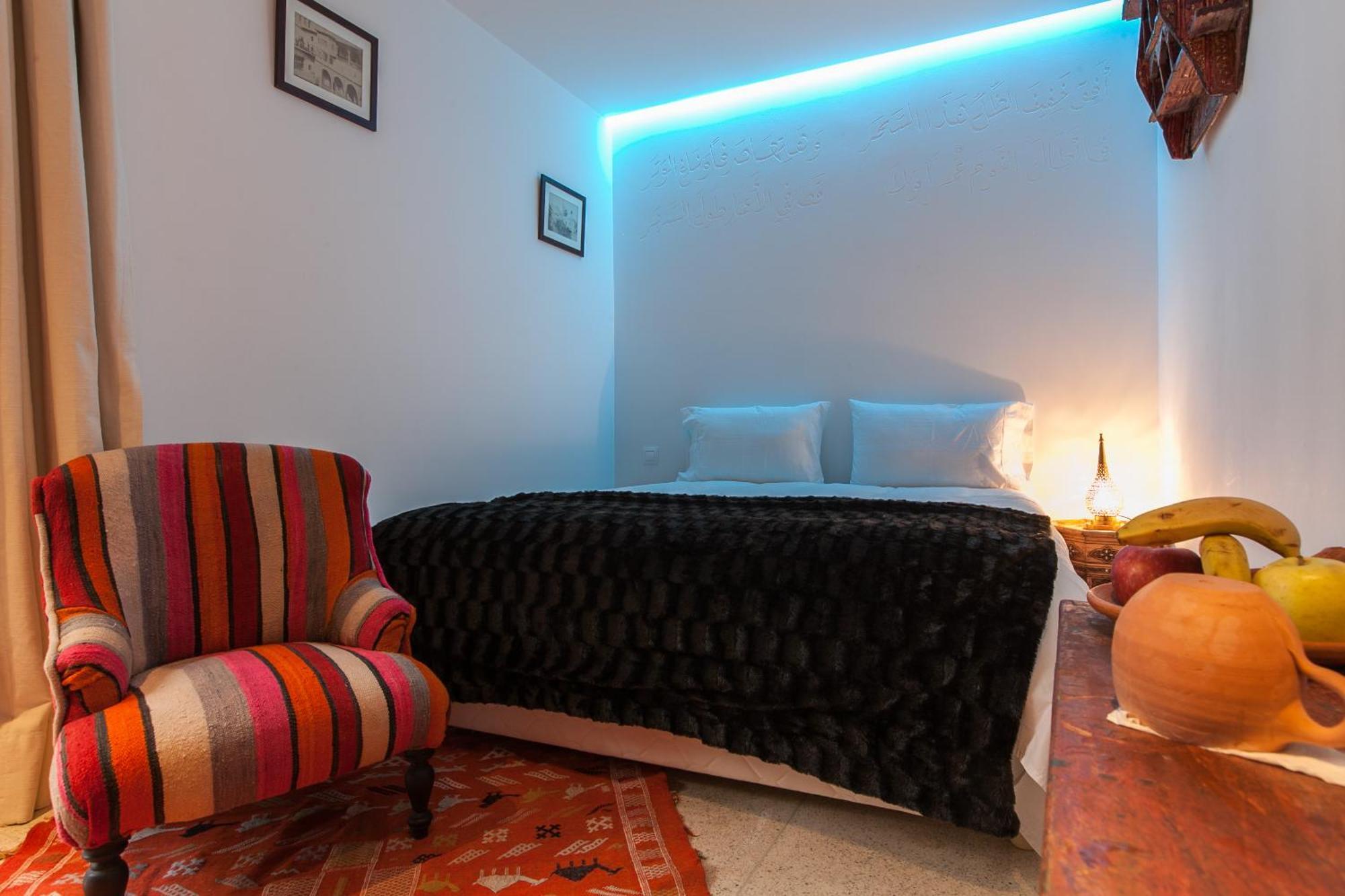 Double Room Private Bathroom