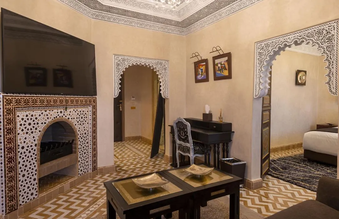 Maria Towers , Palais Table D'Hotes & Spa-1