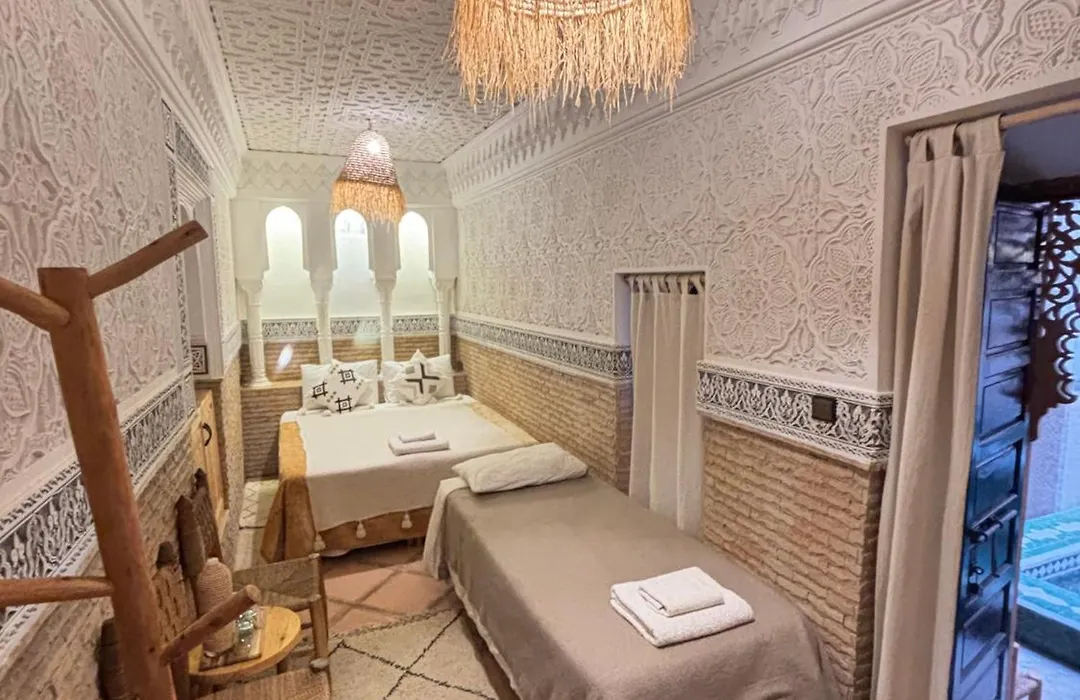 Riad Minami-1