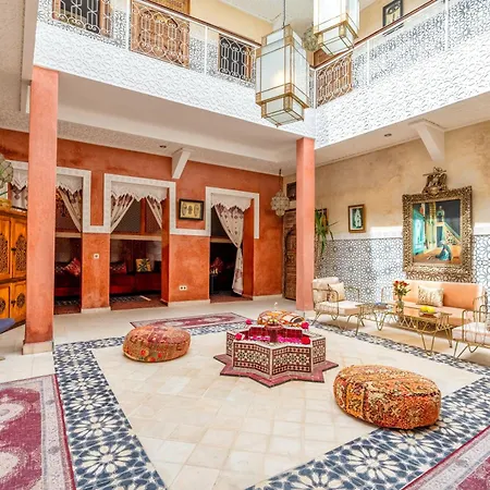 Riad La Fayette Bed & Breakfast-3
