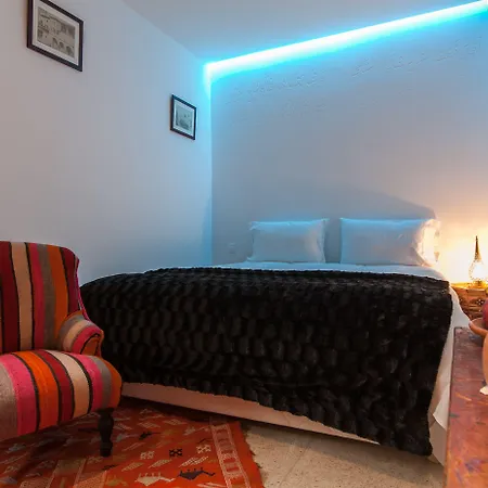 Riad Zebrakaro-3