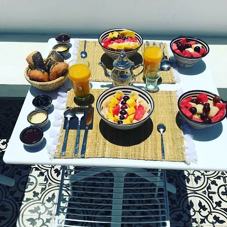 Riad Aicha Kitchen-2