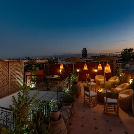 Riad Dar El Arsa Rooftop & Jacuzzi-3